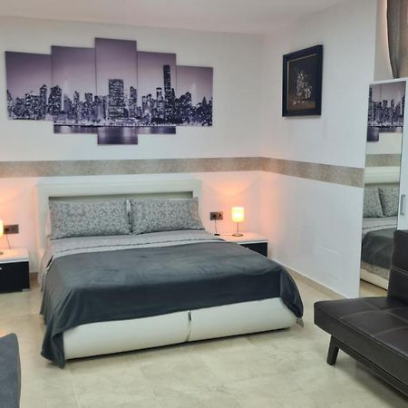 Apartamentos Porvera Jerez Centro 赫雷斯 外观 照片