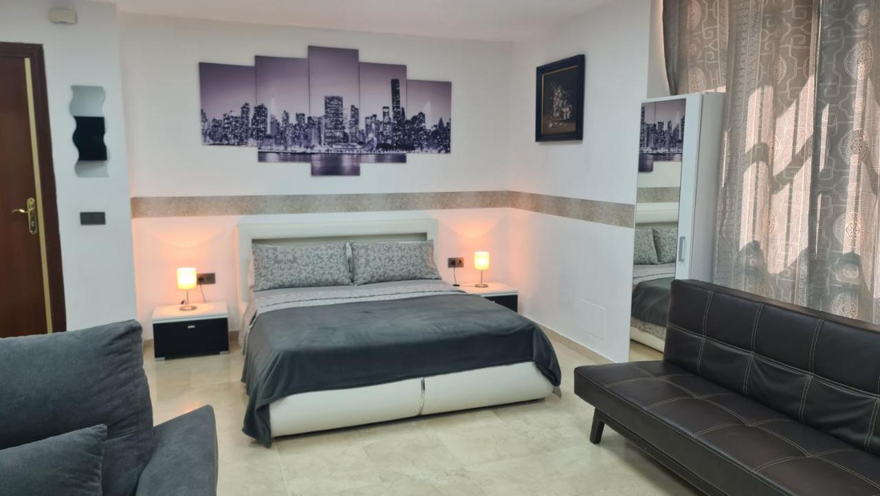 Apartamentos Porvera Jerez Centro 赫雷斯 外观 照片